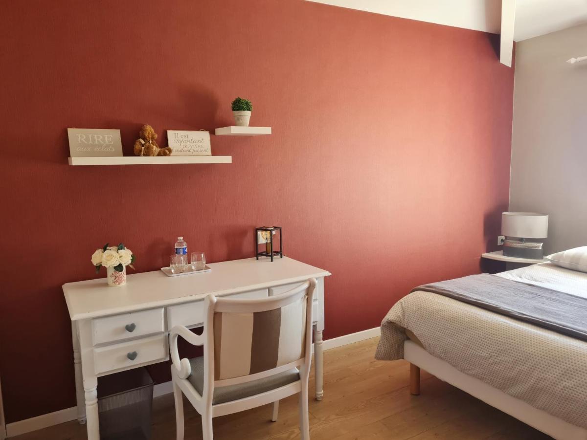 Entre Loire Et Vignobles Bed & Breakfast Lire Exterior photo